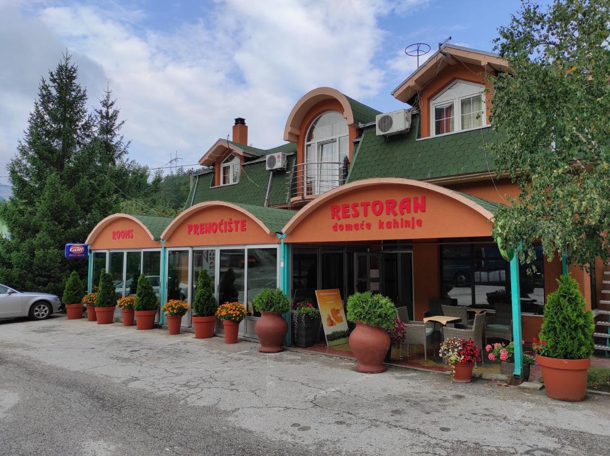 Restoran Filipovic Hotel Nova Varos Ngoại thất bức ảnh